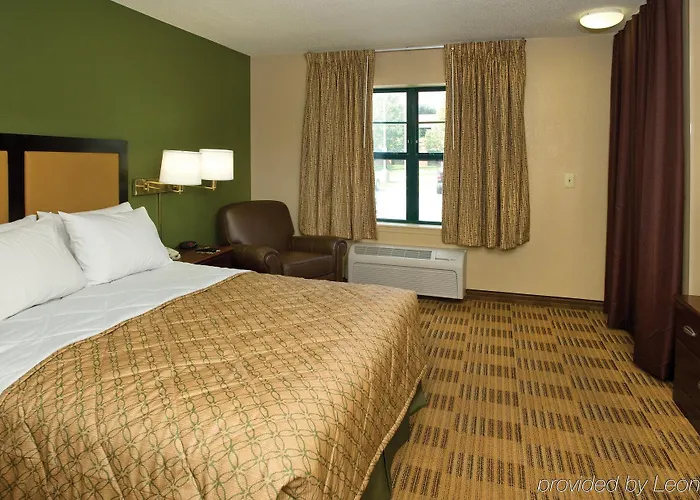 Extended America - Chicago - - Convention Center Hotel